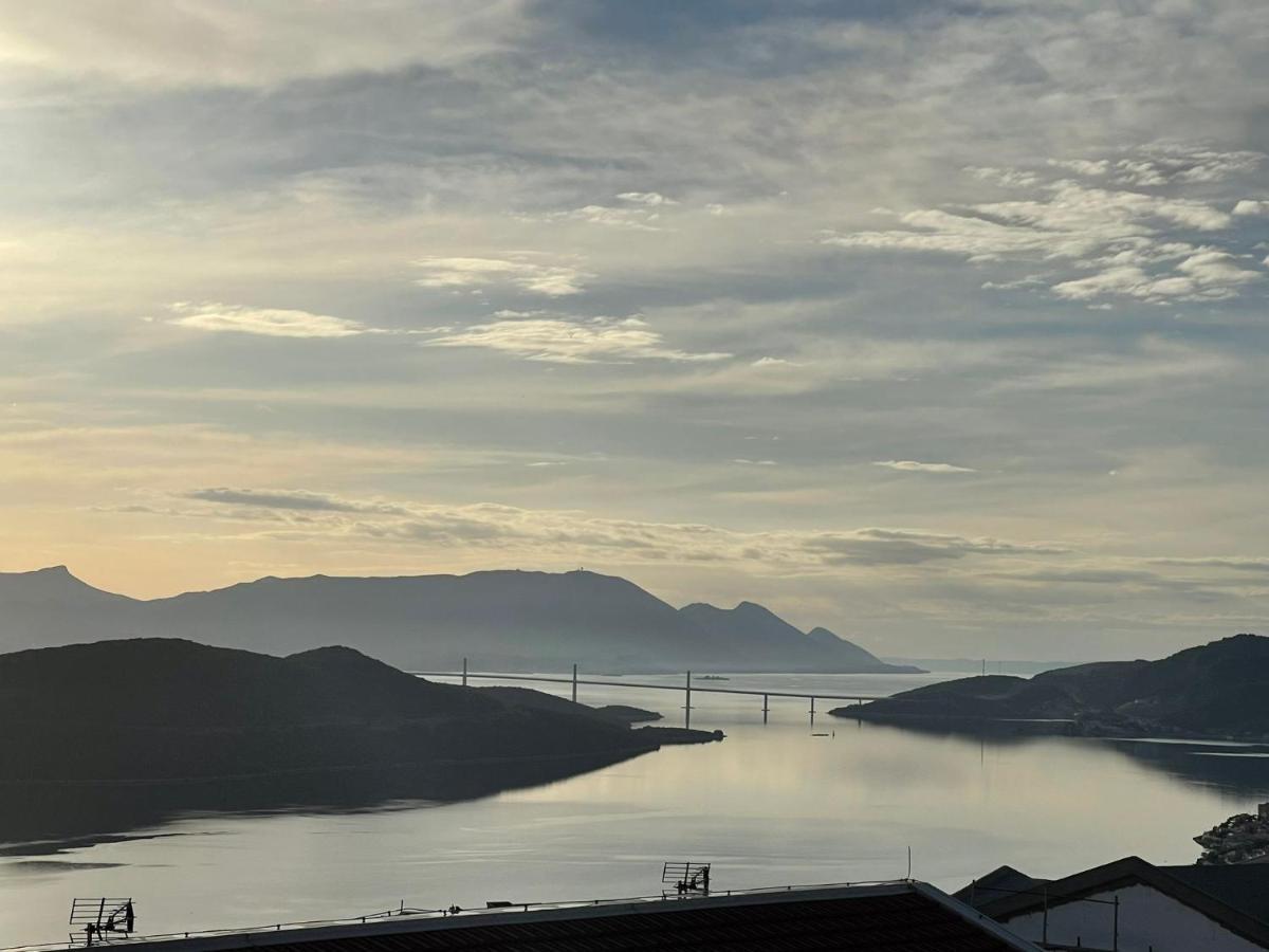 Apartmani Zuti Neum Luaran gambar