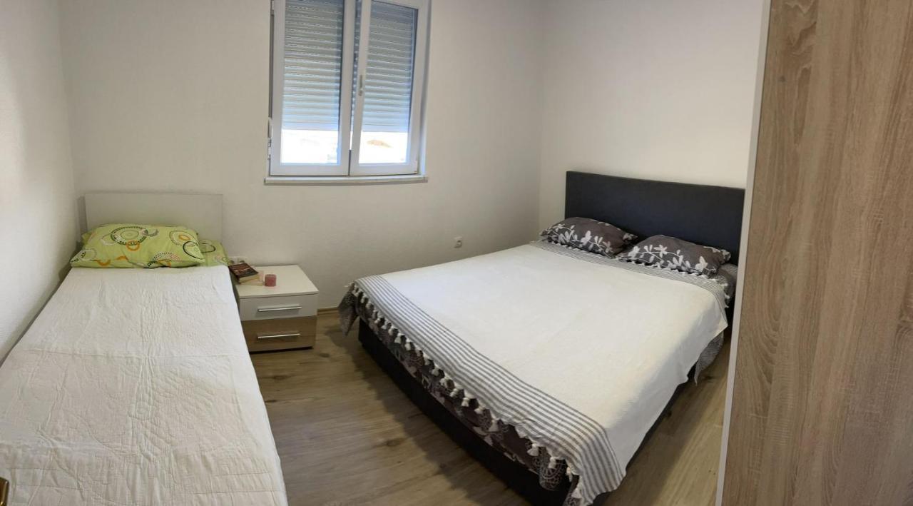 Apartmani Zuti Neum Luaran gambar