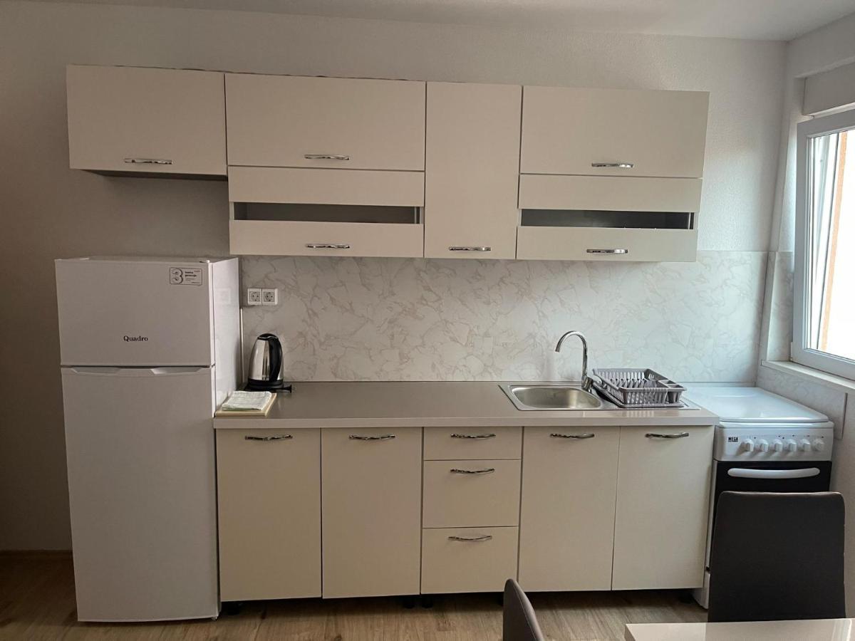 Apartmani Zuti Neum Luaran gambar