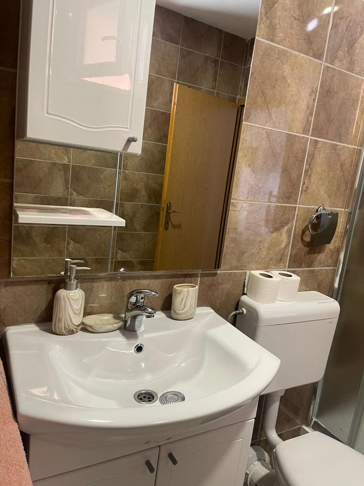 Apartmani Zuti Neum Luaran gambar