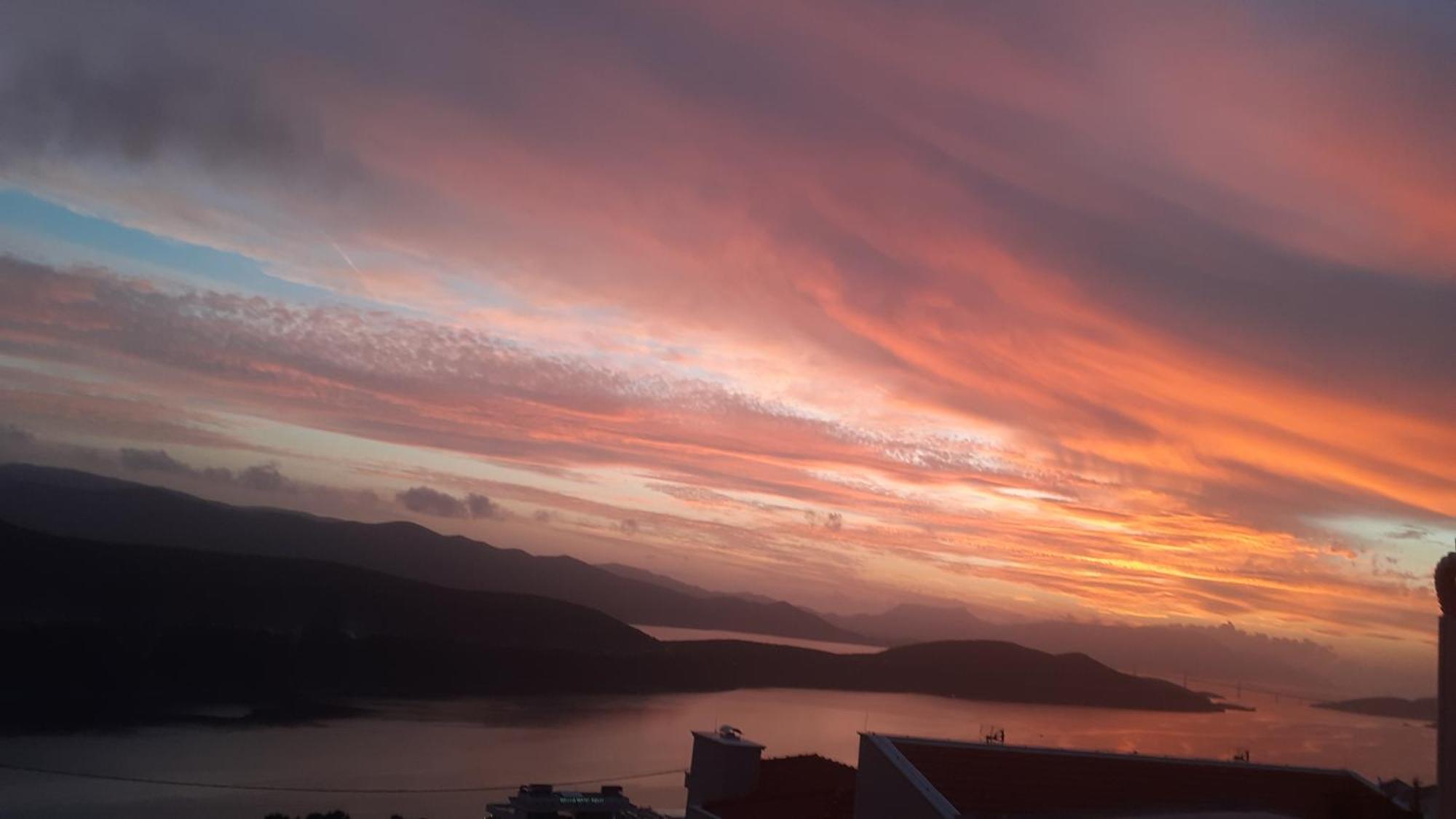 Apartmani Zuti Neum Luaran gambar