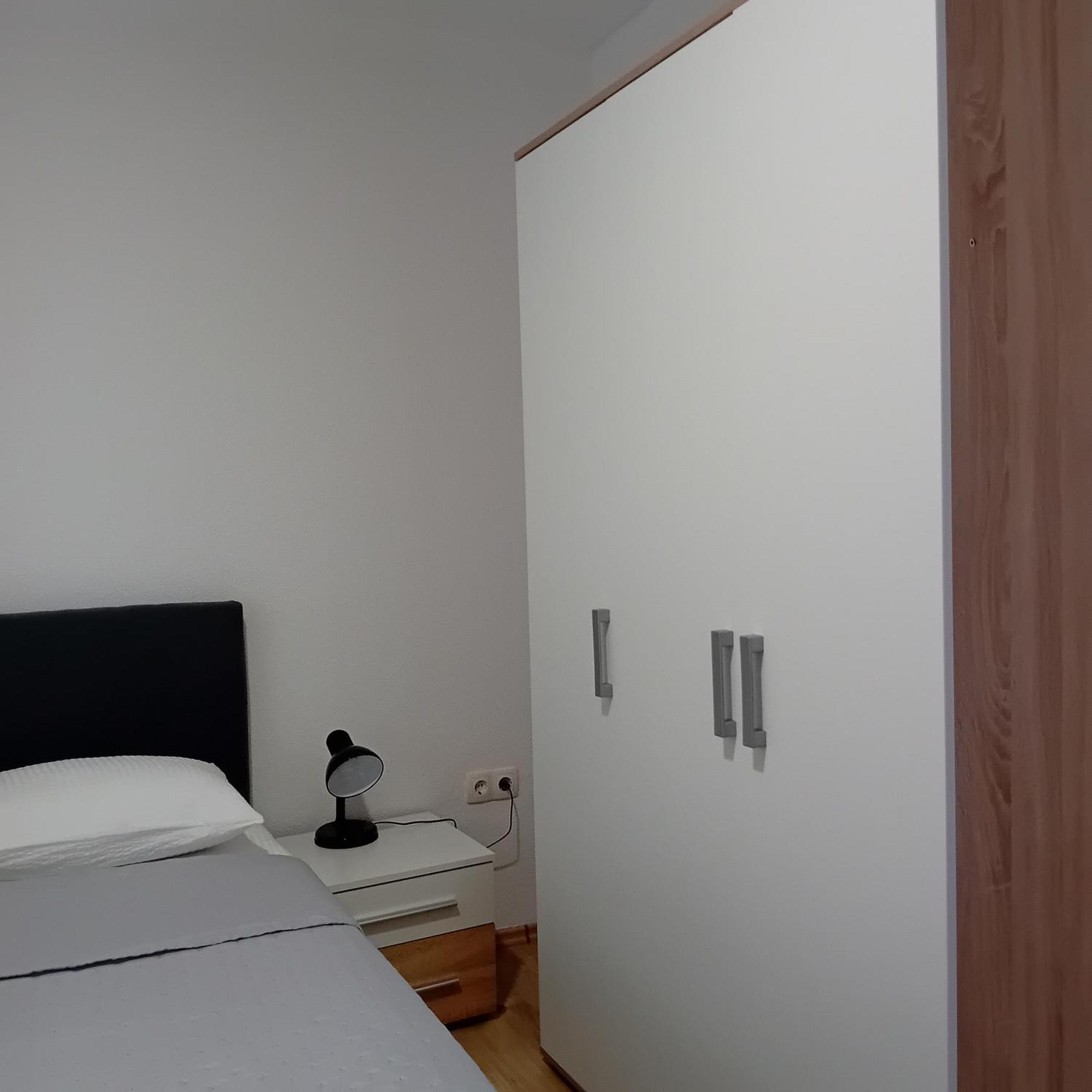 Apartmani Zuti Neum Bilik gambar