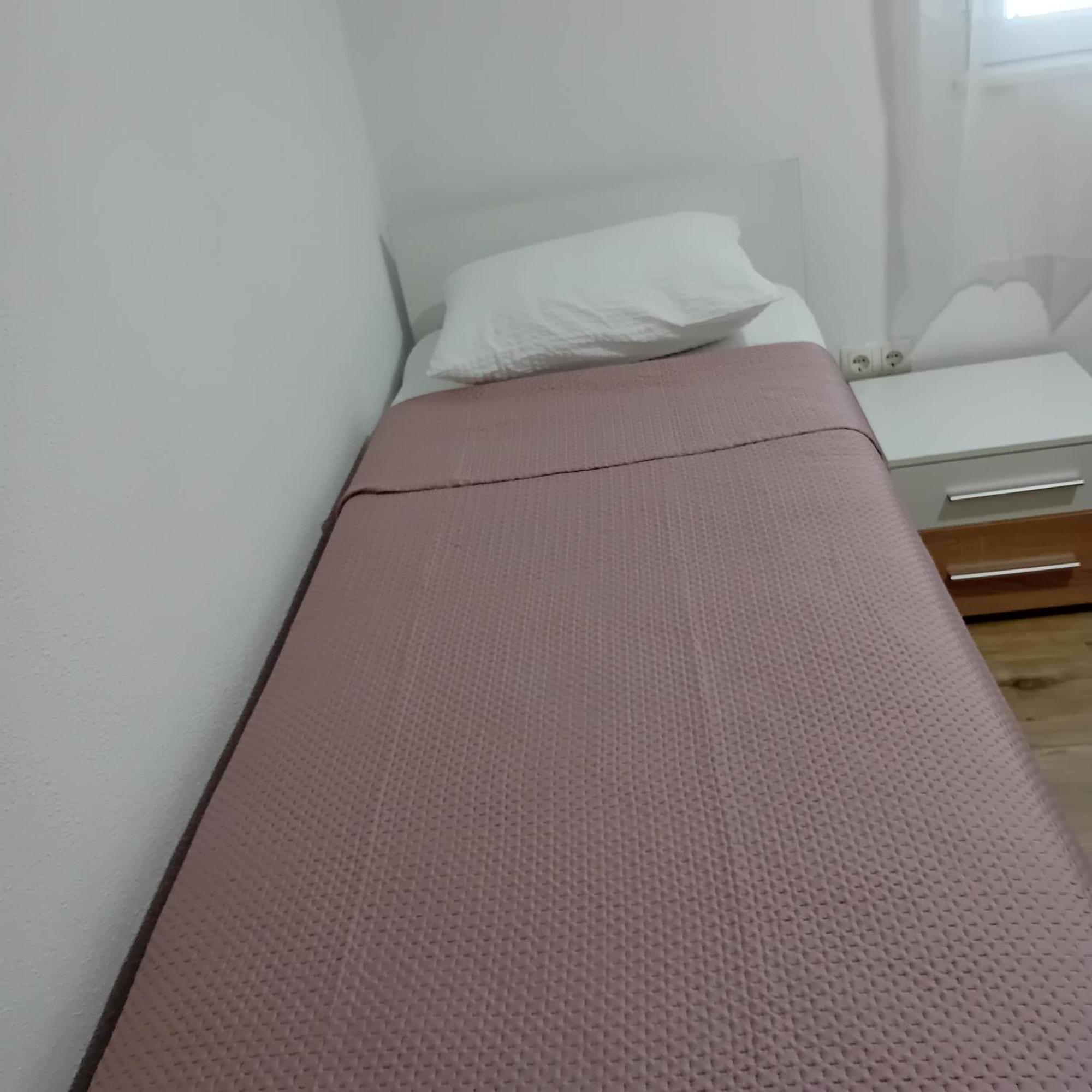 Apartmani Zuti Neum Bilik gambar